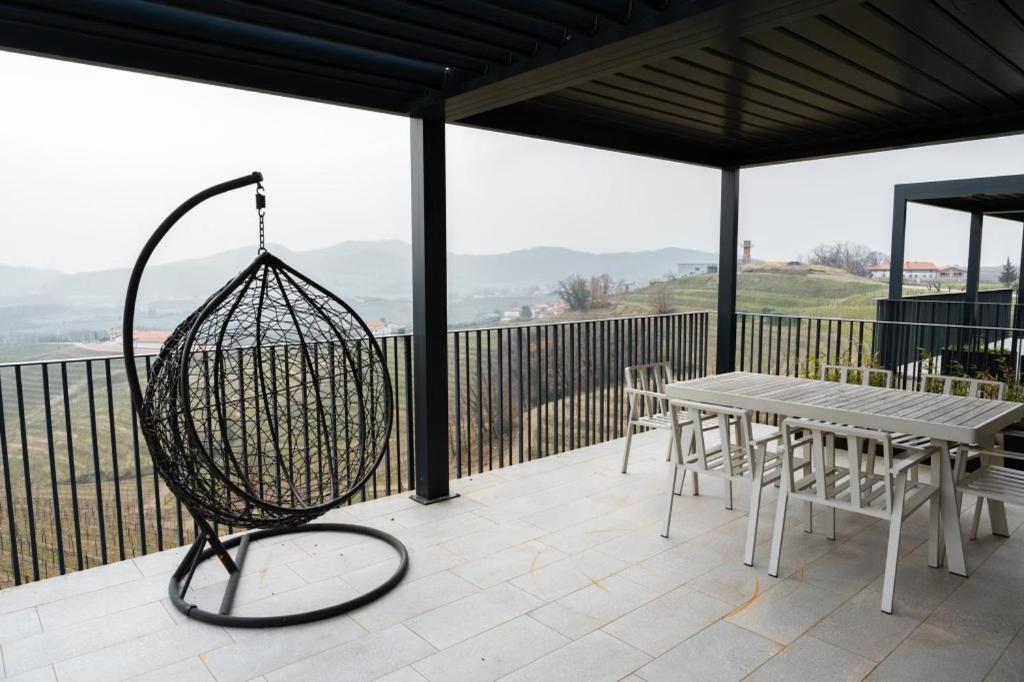 Tavarneta Estate Dobrovo Exterior photo